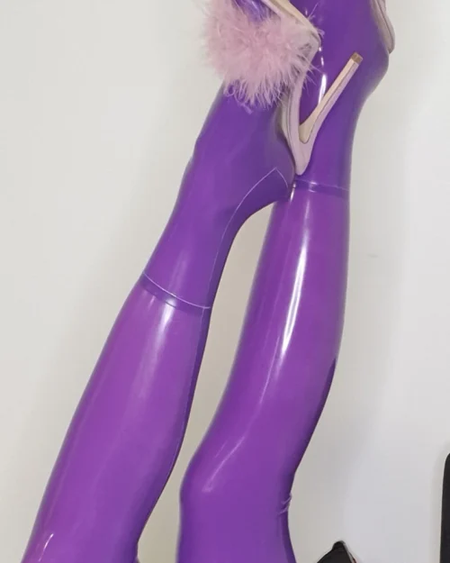 Rubber Classix Latex Stockings – Reinforced Feet & Anti-Slip Design