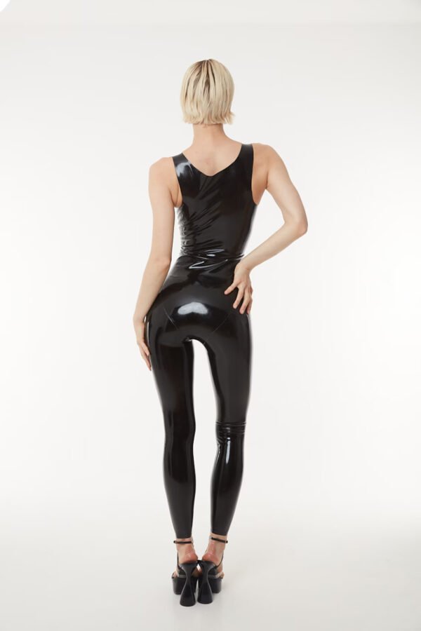 Basics Latex V-Neck Jumpsuit – Sleek & Customizable Catsuit for All Occasions