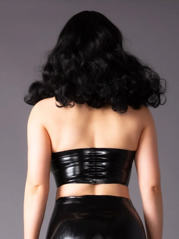 Sweetheart Neckline Latex Bandeau Bra – Strapless Slip-On Top