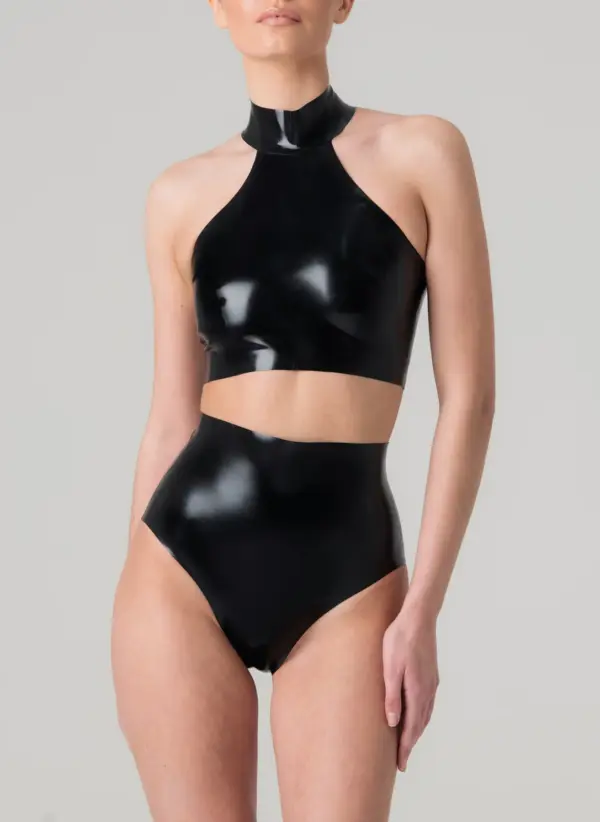 Sleek Latex Halter Crop Top with Choker Collar – Glossy Black Statement Piece